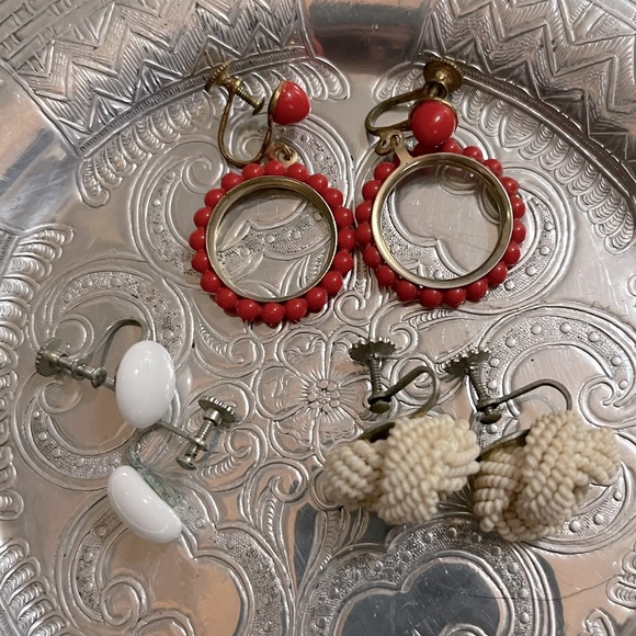 Vintage Jewelry - VTG BARGAIN SALE Retro Screw-on Earring Lot